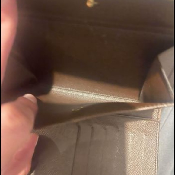 Vintage Authentic Louis Vuitton Women’s Wallet - Picture 4 of 8